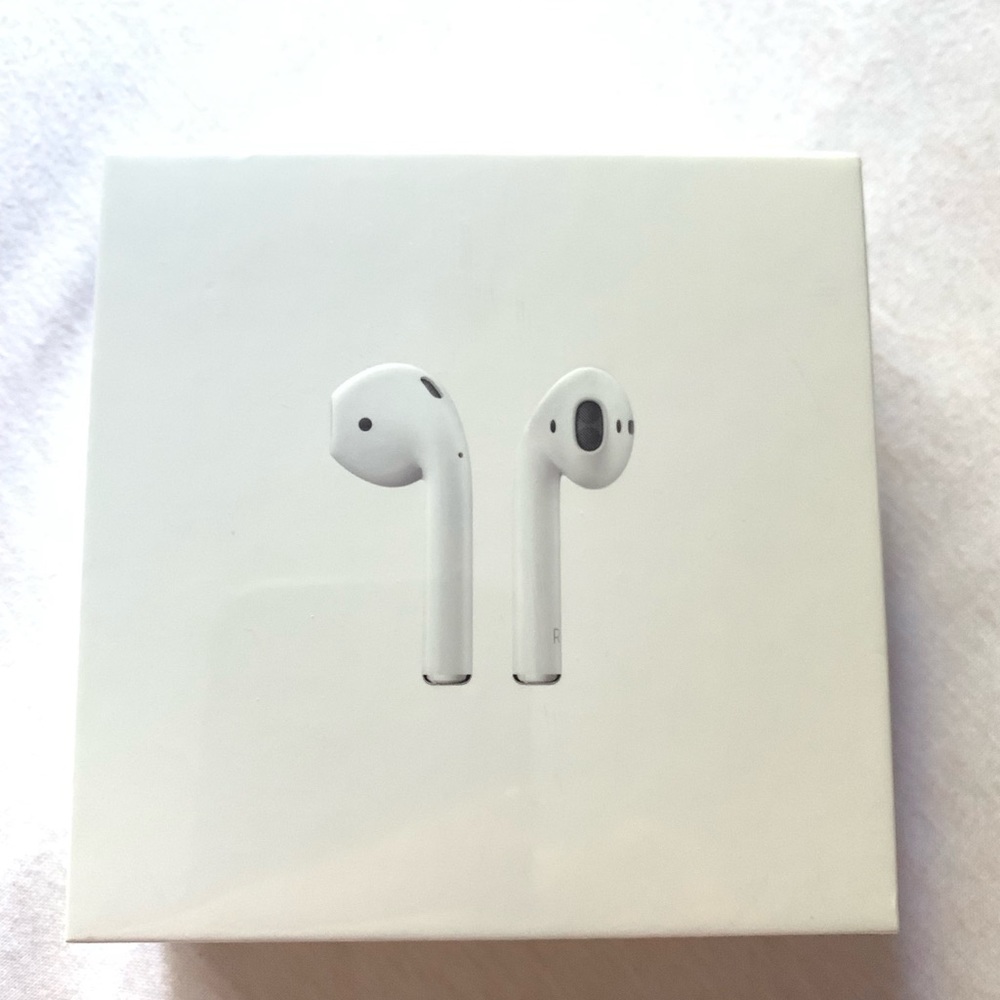 Apple AirPods
